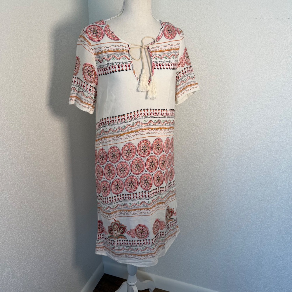 Gibson & Latimer Shift Dress Womens Medium Cream Boho Geometric Tassel Tie